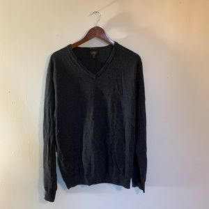 J.Crew men’s slim fit Marino wool v-neck sweater size XL.